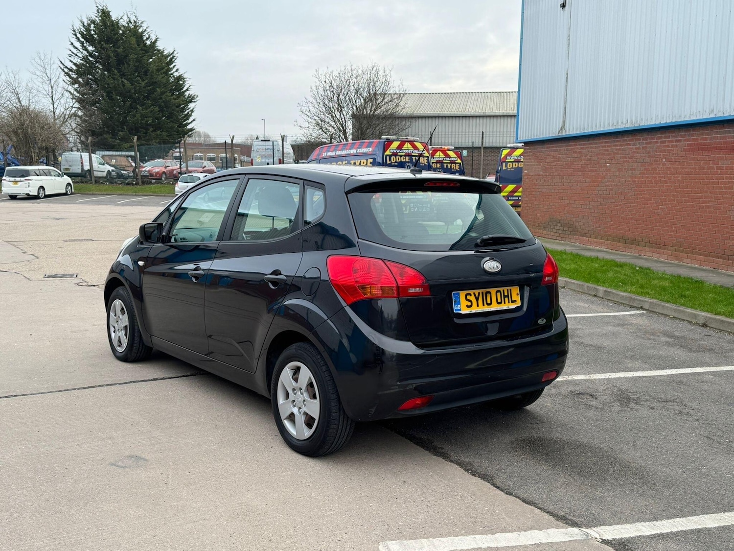 Used Kia Venga 2010 for sale - 77331732: Photo 9