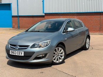 Used Vauxhall Astra 2013 for sale - 79601497: Photo