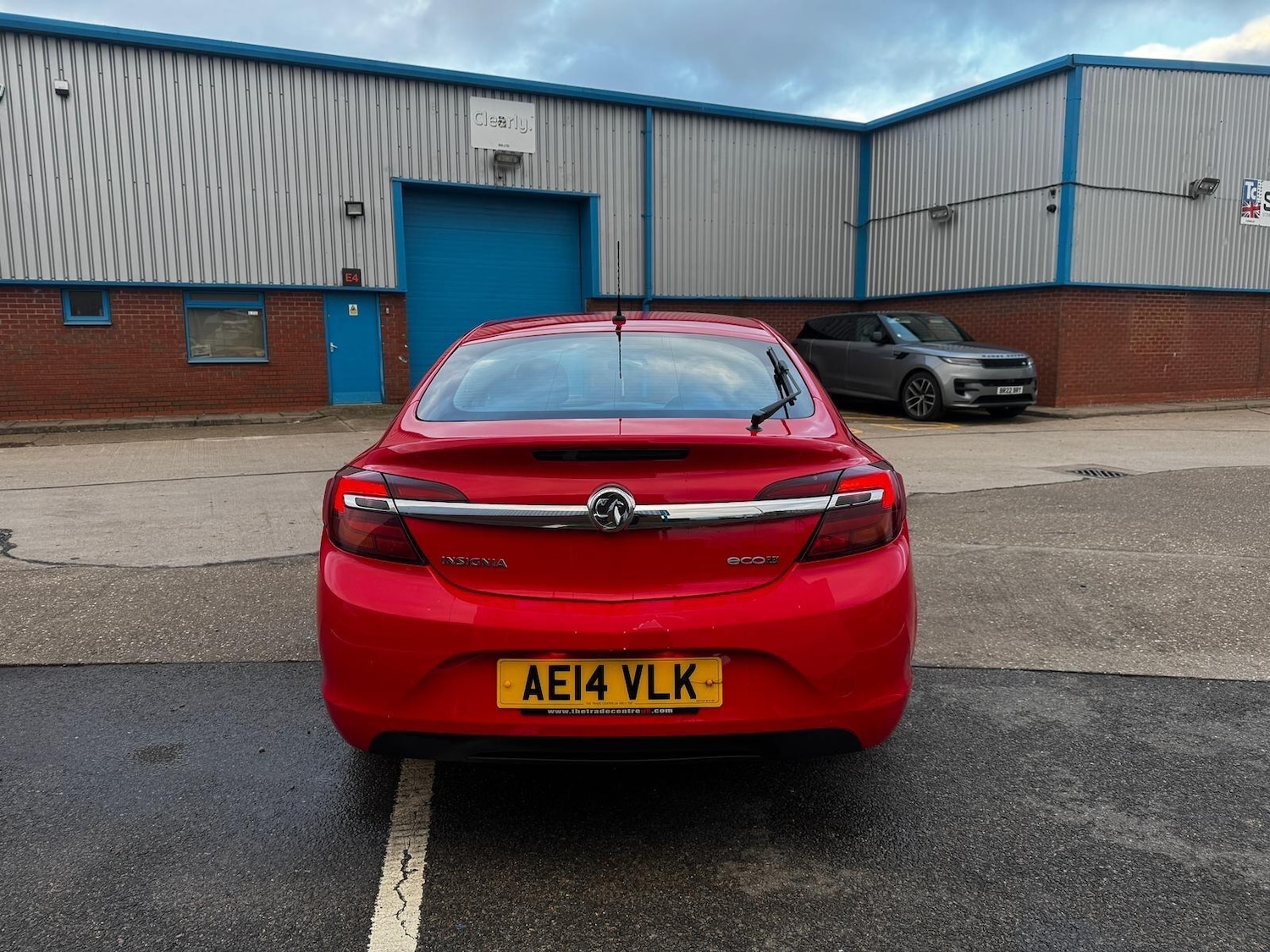 Used Vauxhall Insignia 2014 for sale - 77230558: Photo 2