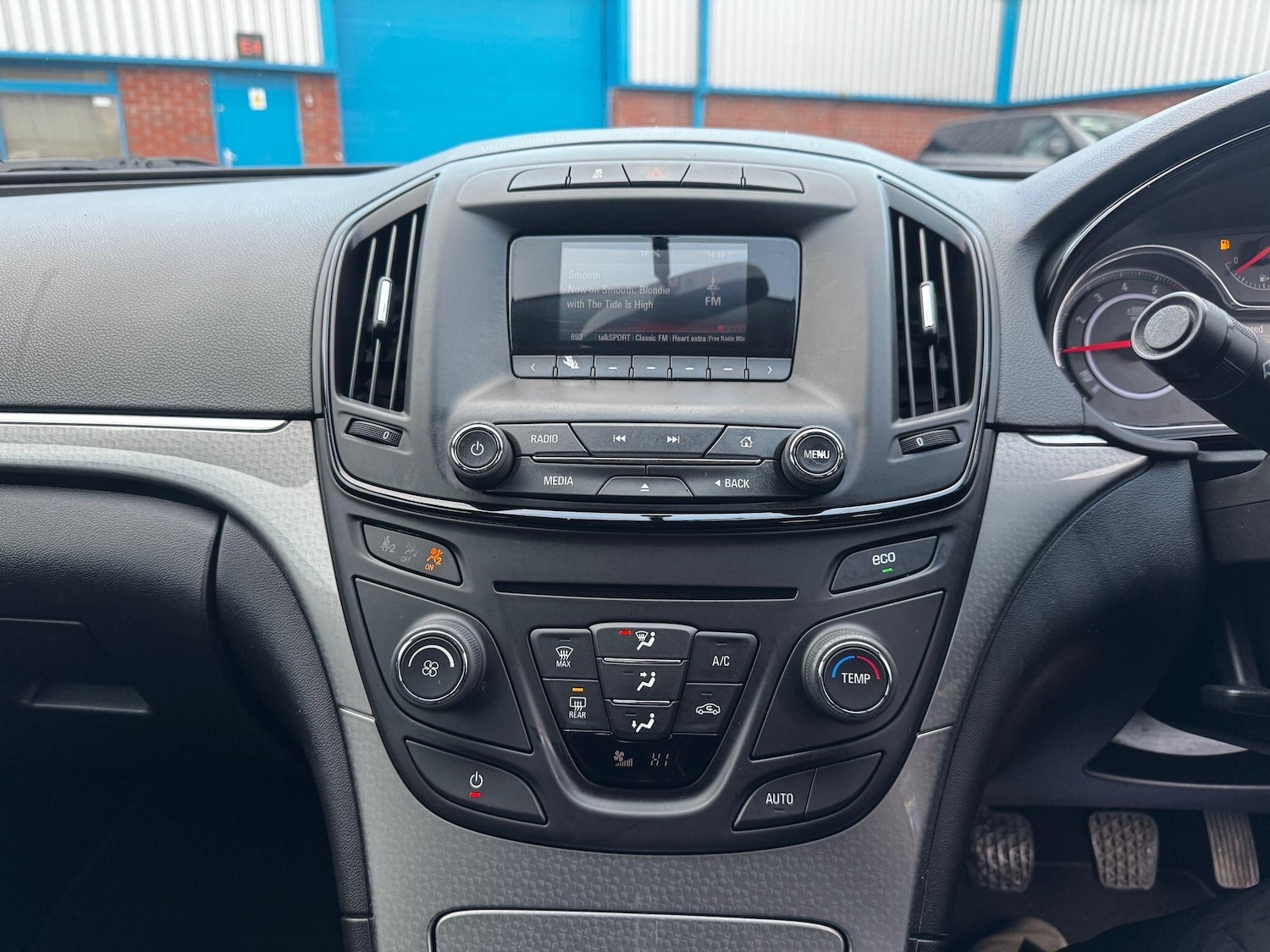 Used Vauxhall Insignia 2014 for sale - 77230558: Photo 22