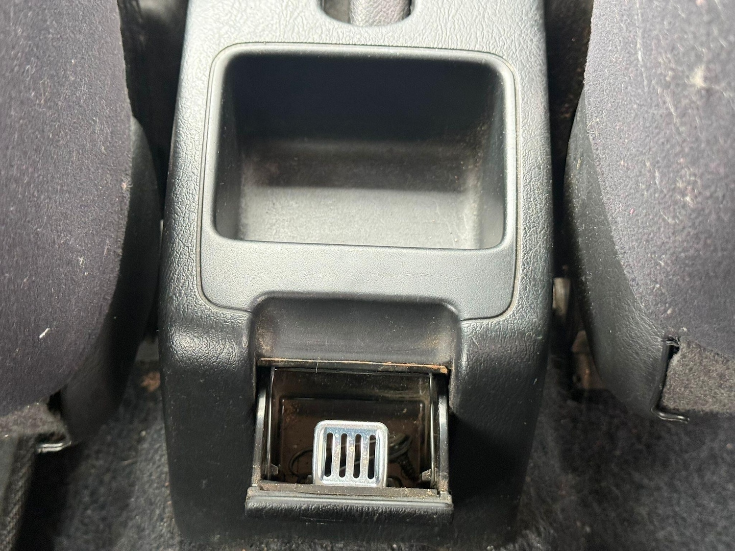 Used Honda Civic 1999 for sale - 78062948: Photo 18