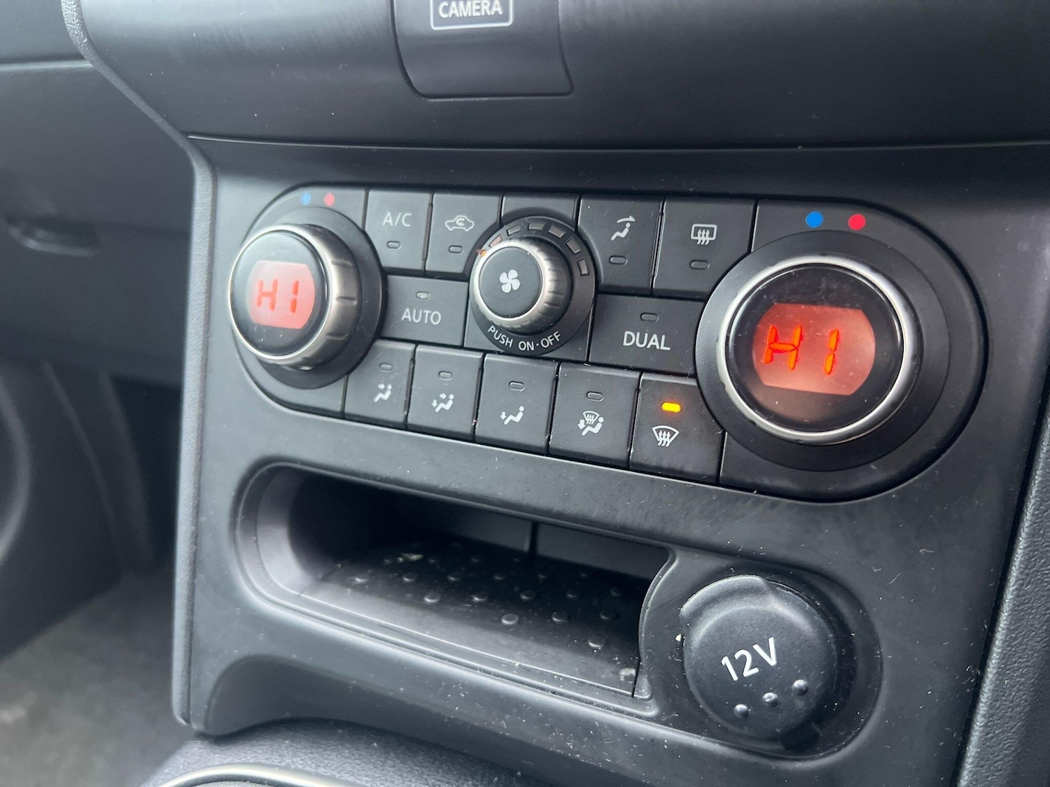 Used Nissan Qashqai 2012 for sale - 76743468: Photo 19