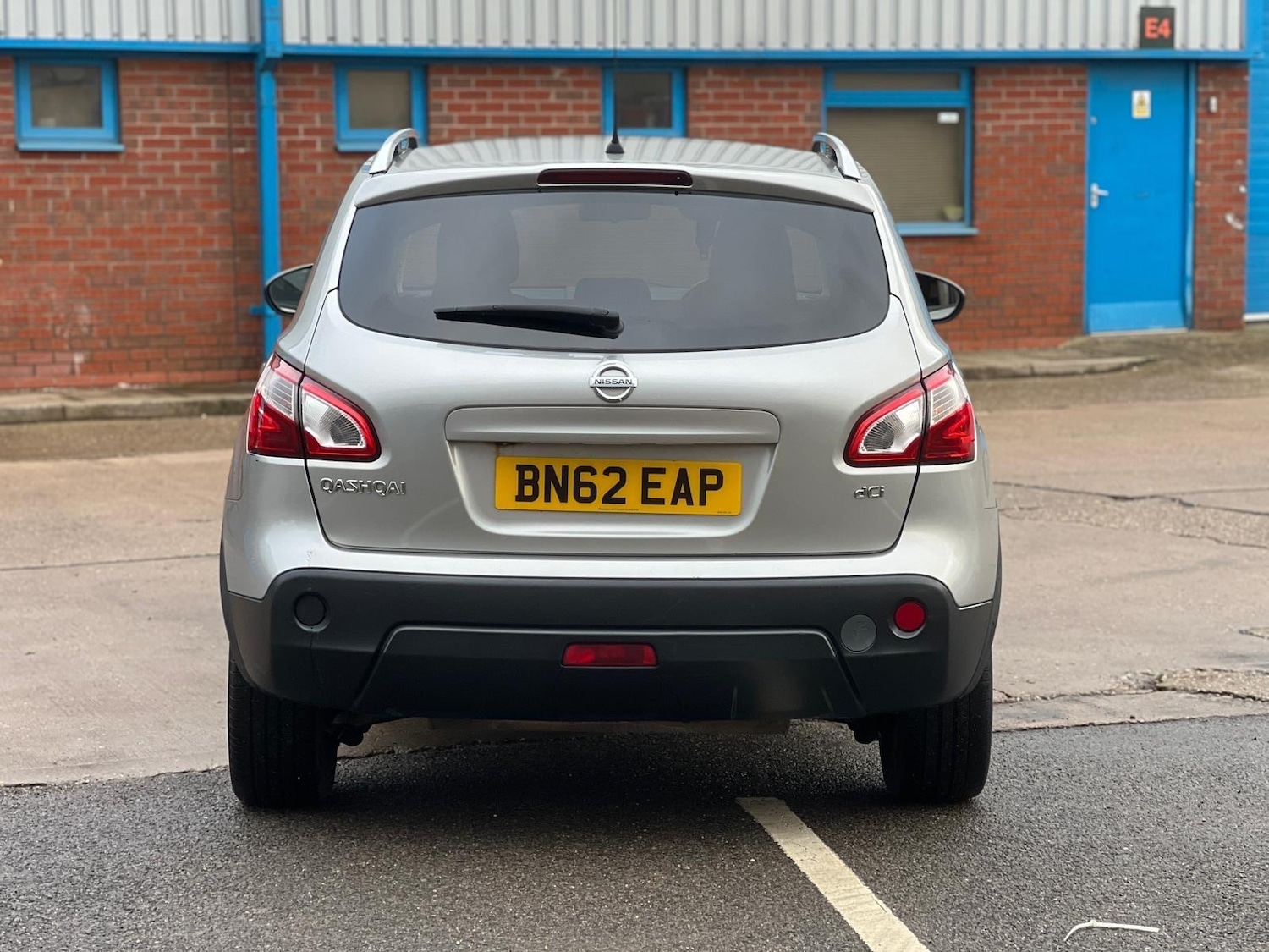 Used Nissan Qashqai 2012 for sale - 76743468: Photo 2