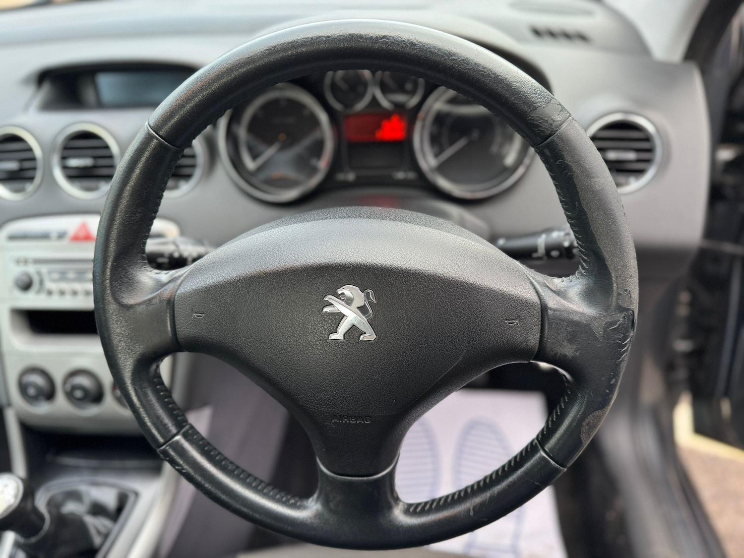 Used Peugeot 308 2013 for sale - 77202718: Photo 23