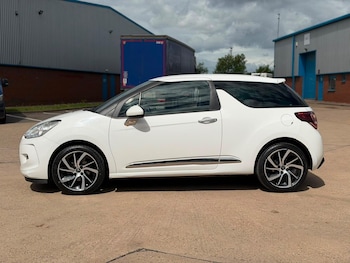 Used DS Automobiles DS 3 2015 for sale - 78853782: Photo