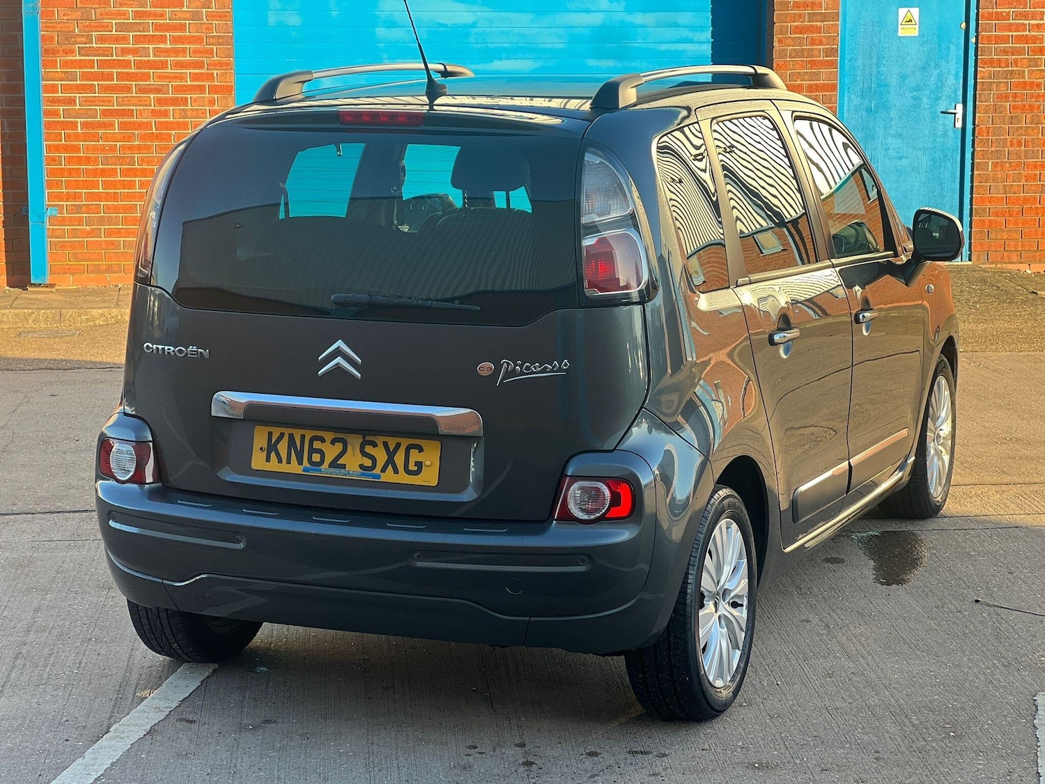 Used Citroen C3 Picasso 2012 for sale - 77097968: Photo 10