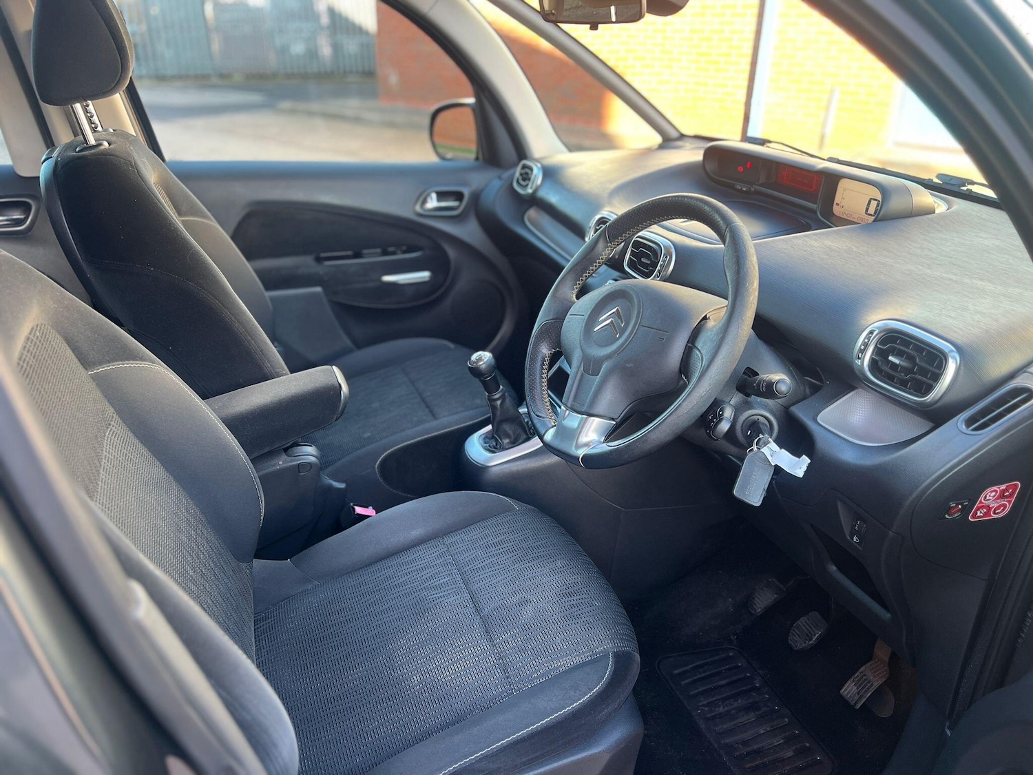 Used Citroen C3 Picasso 2012 for sale - 77097968: Photo 13