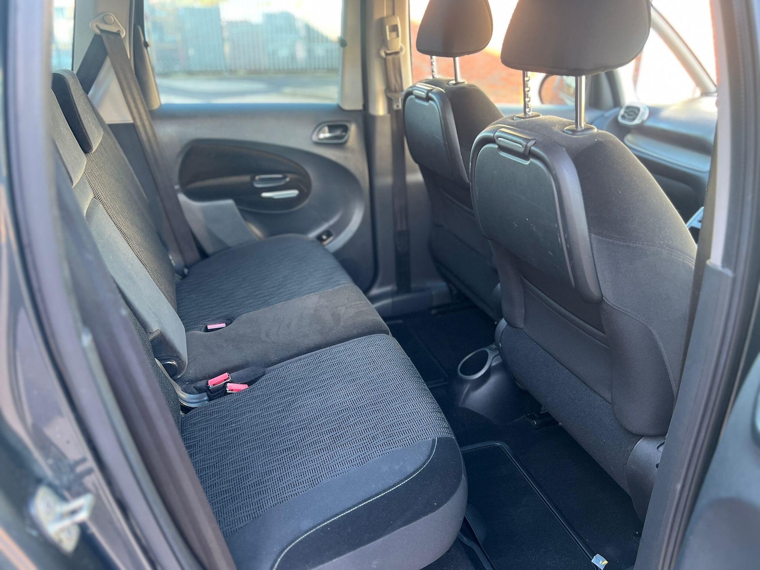 Used Citroen C3 Picasso 2012 for sale - 77097968: Photo 14