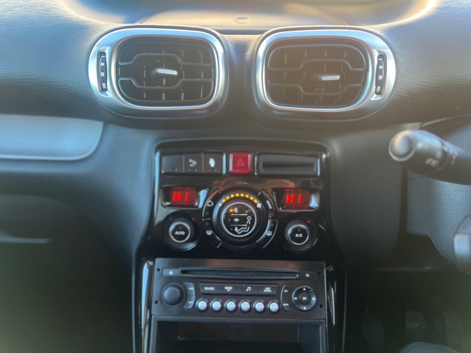 Used Citroen C3 Picasso 2012 for sale - 77097968: Photo 15