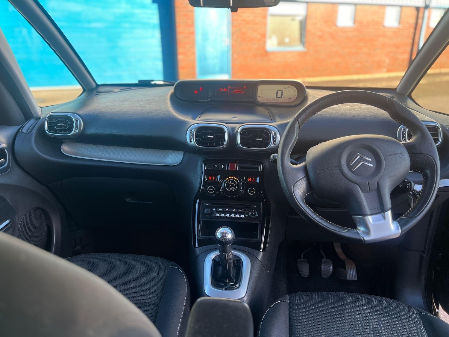 Used Citroen C3 Picasso 2012 for sale - 77097968: Photo 21