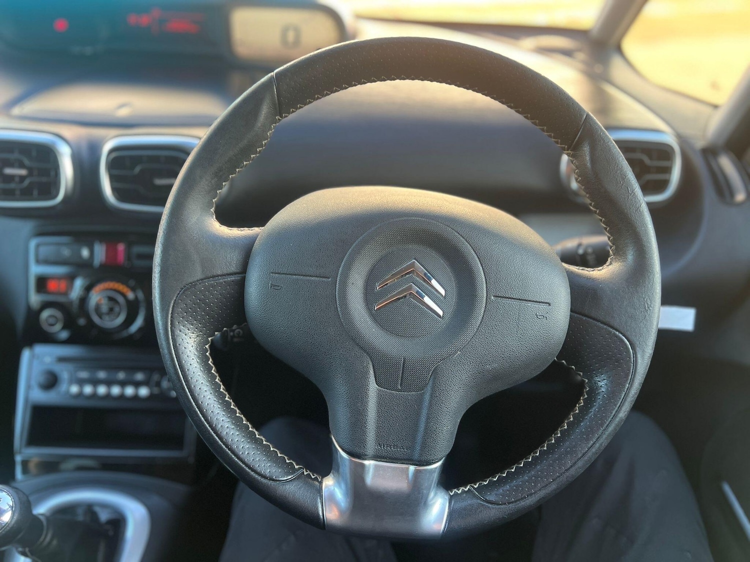 Used Citroen C3 Picasso 2012 for sale - 77097968: Photo 27