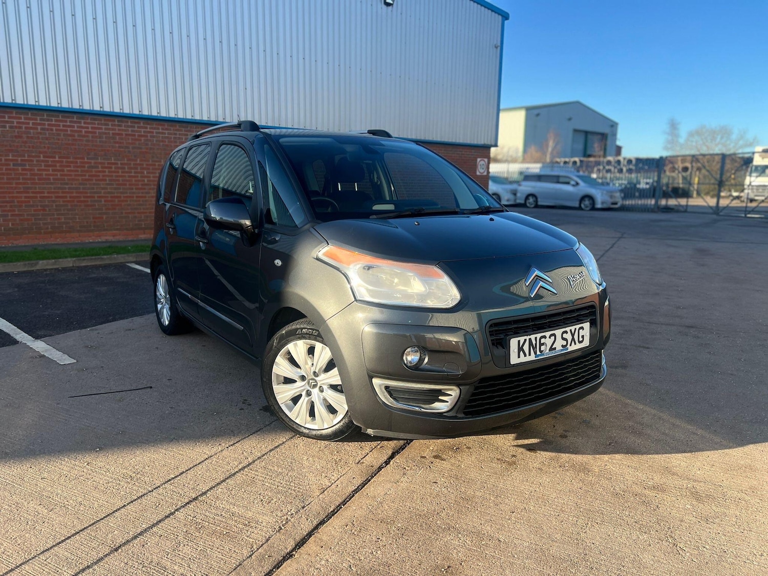 Used Citroen C3 Picasso 2012 for sale - 77097968: Photo 7