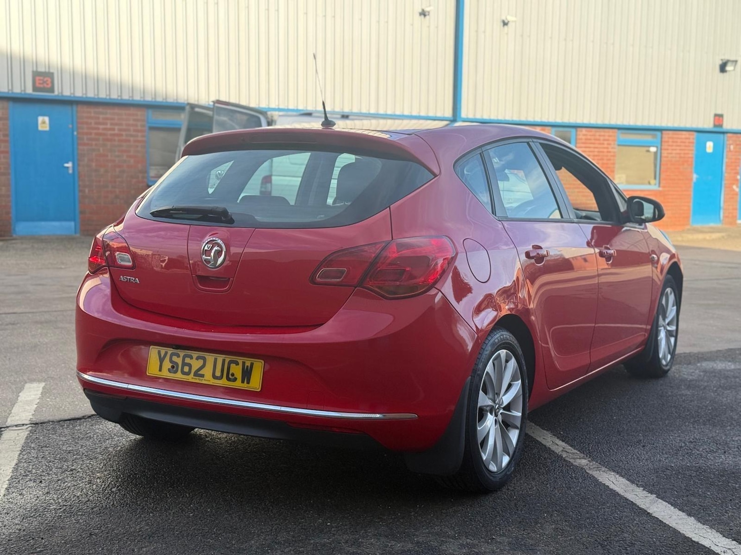 Used Vauxhall Astra 2013 for sale - 76727389: Photo 13
