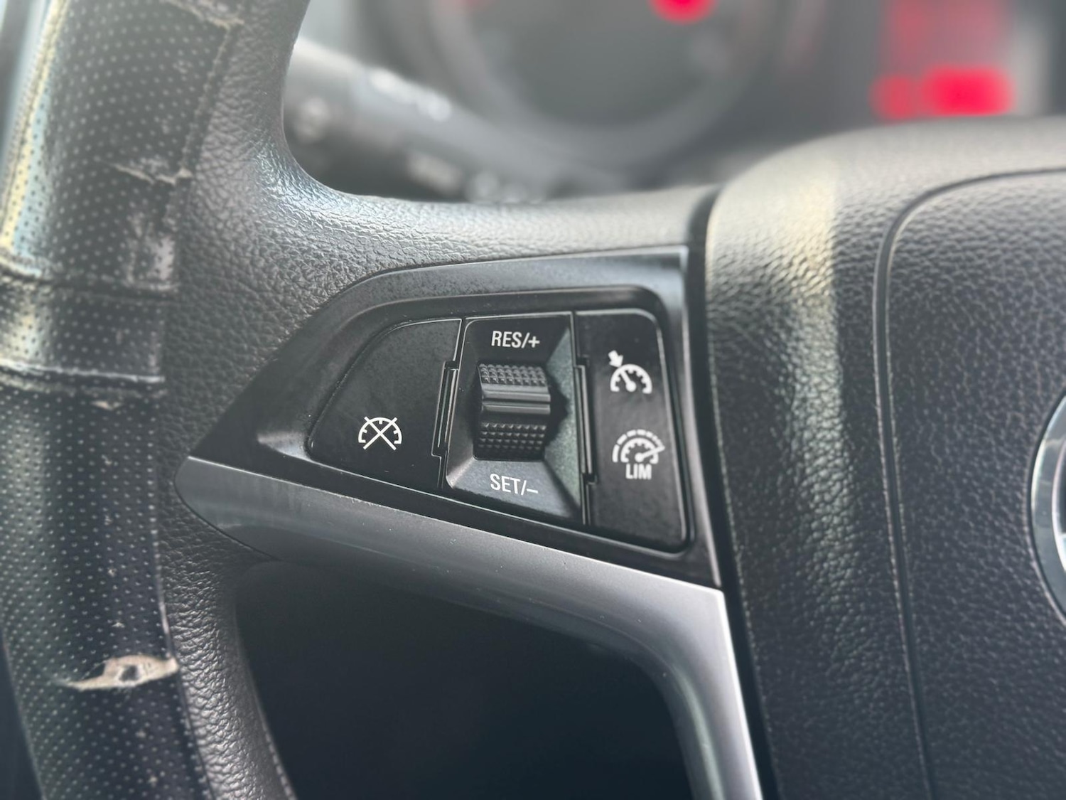 Used Vauxhall Astra 2013 for sale - 76727389: Photo 20