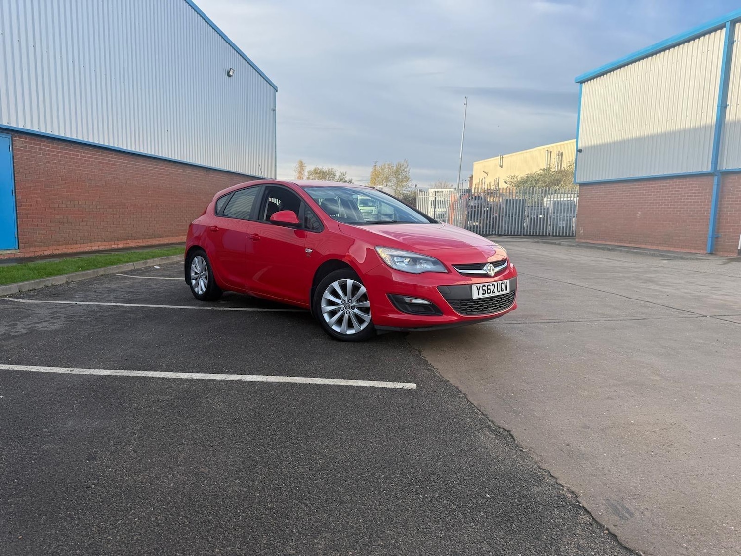 Used Vauxhall Astra 2013 for sale - 76727389: Photo 7