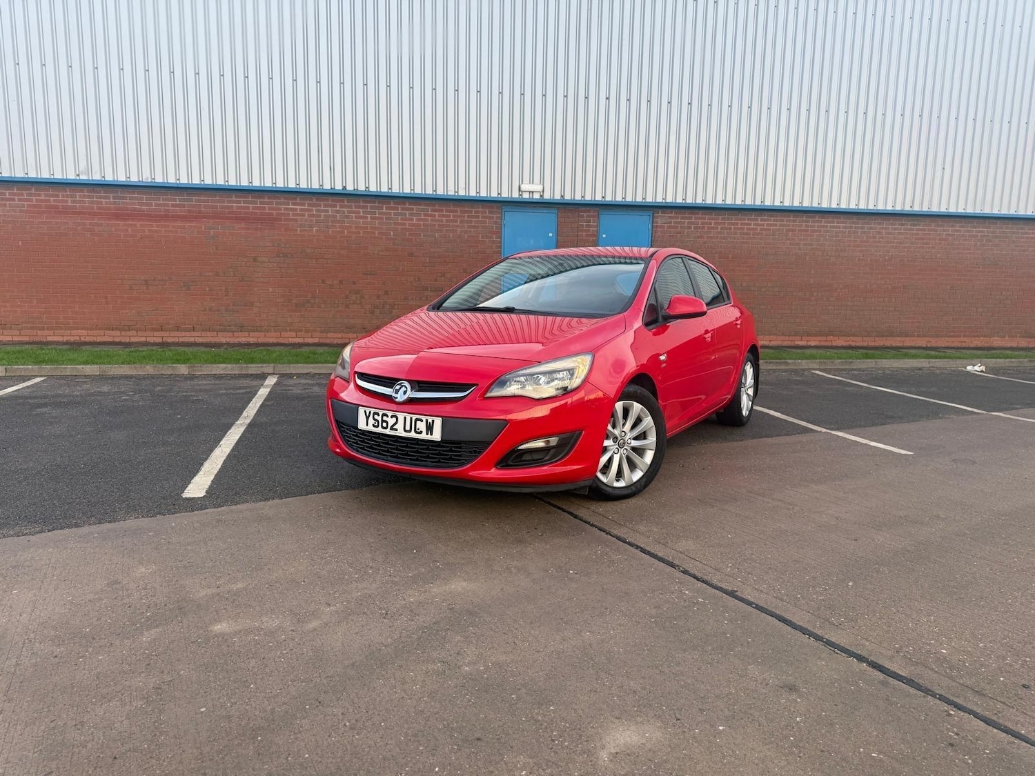 Used Vauxhall Astra 2013 for sale - 76727389: Photo 8