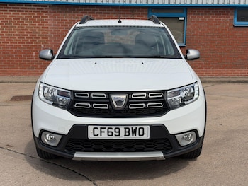 Used Dacia Sandero Stepway 2020 for sale - 78528365: Photo