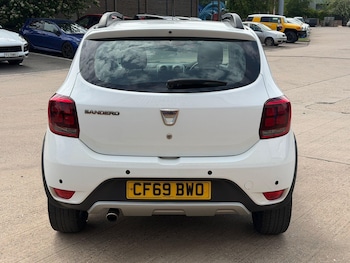 Used Dacia Sandero Stepway 2020 for sale - 78528365: Photo