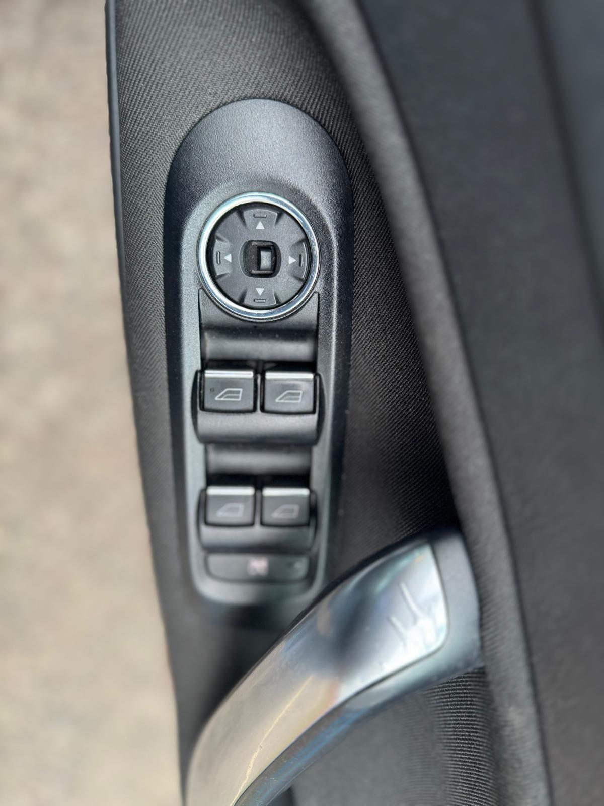 Used Ford Mondeo 2010 for sale - 77538130: Photo 18