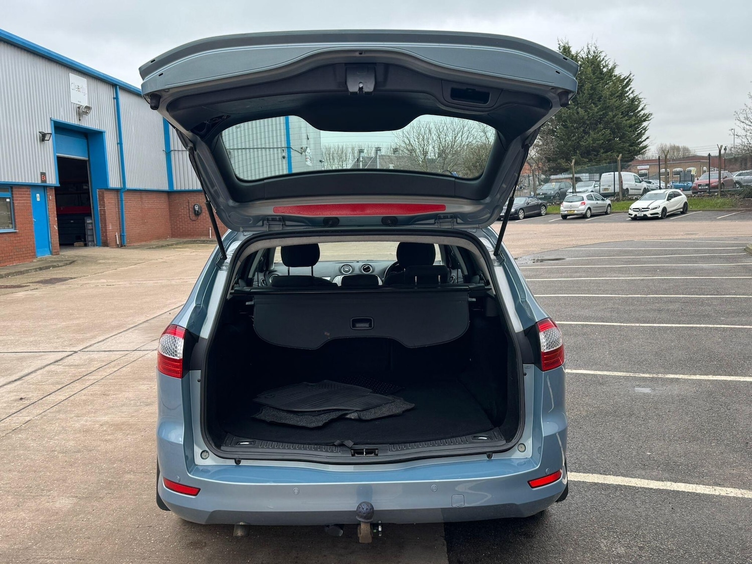 Used Ford Mondeo 2010 for sale - 77538130: Photo 22