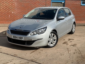 Used Peugeot 308 2014 for sale - 79601453: Photo