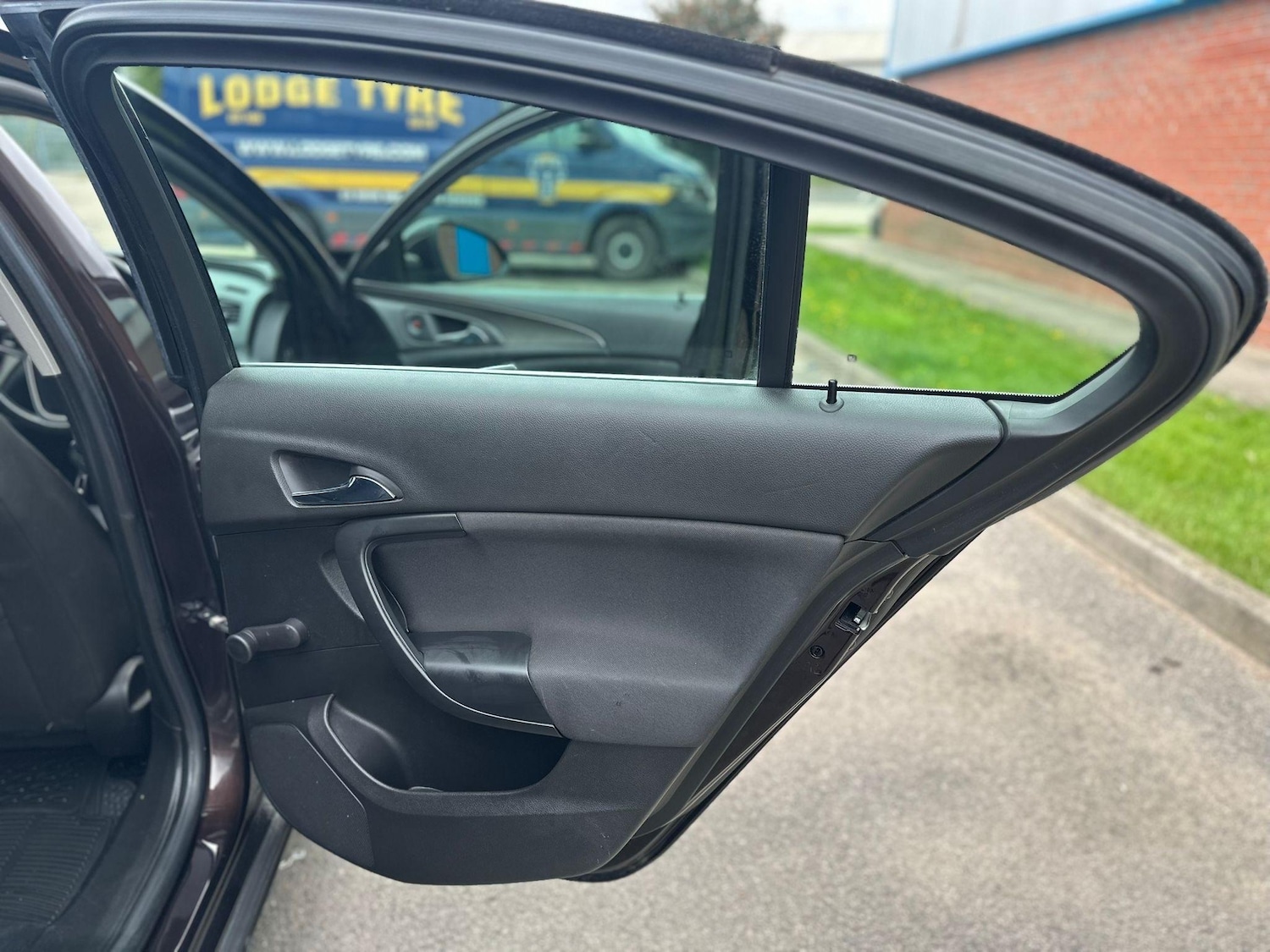 Vehicle 27