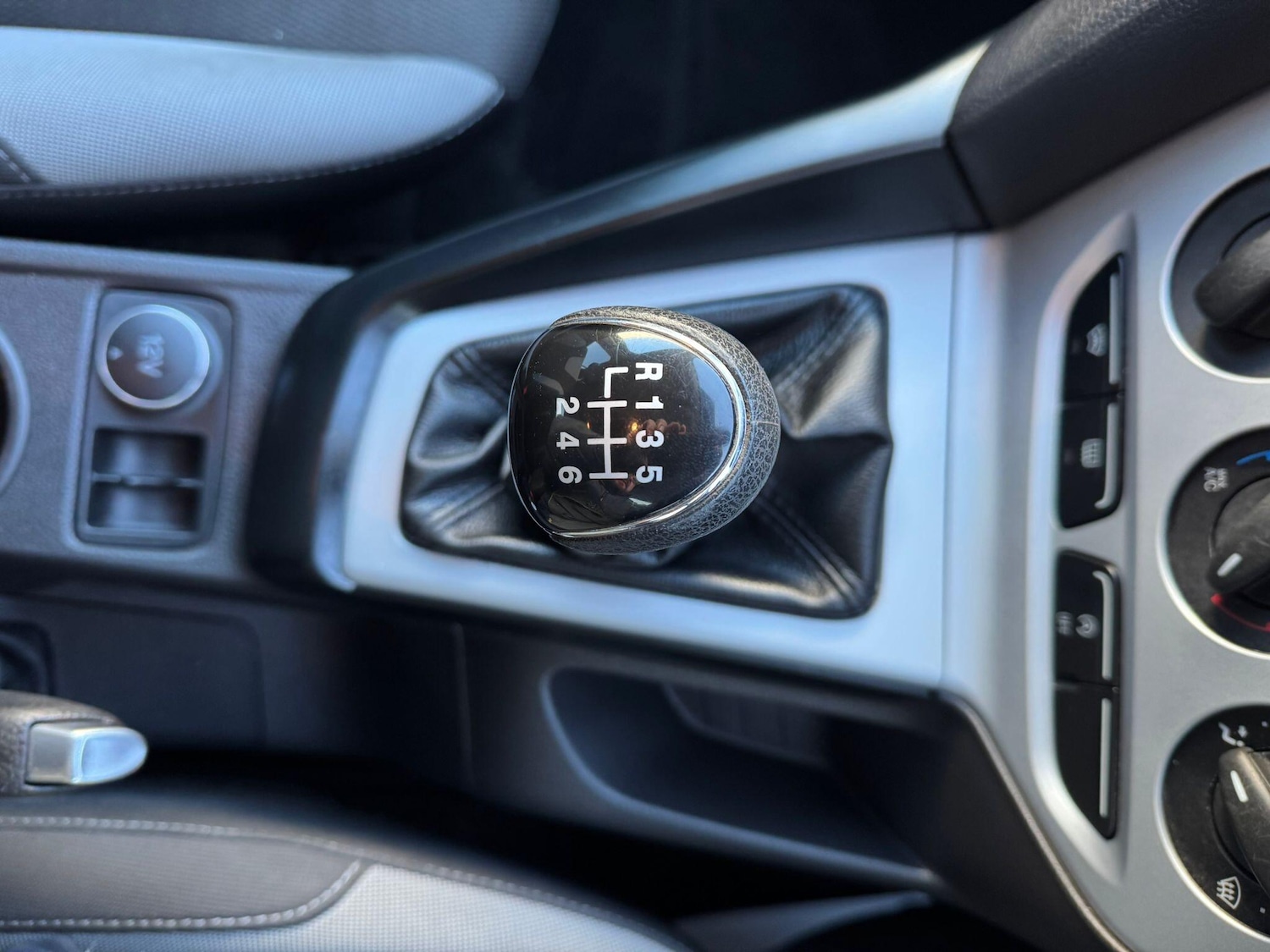 Used Ford Focus 2014 for sale - 77120620: Photo 16