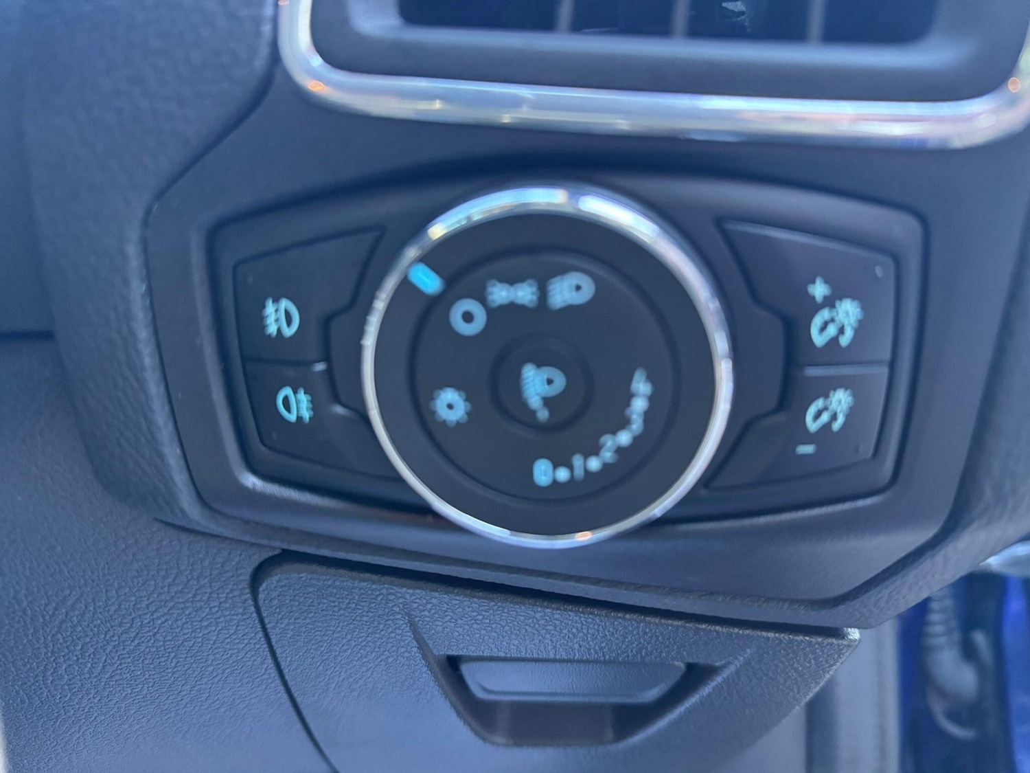 Used Ford Focus 2014 for sale - 77120620: Photo 18