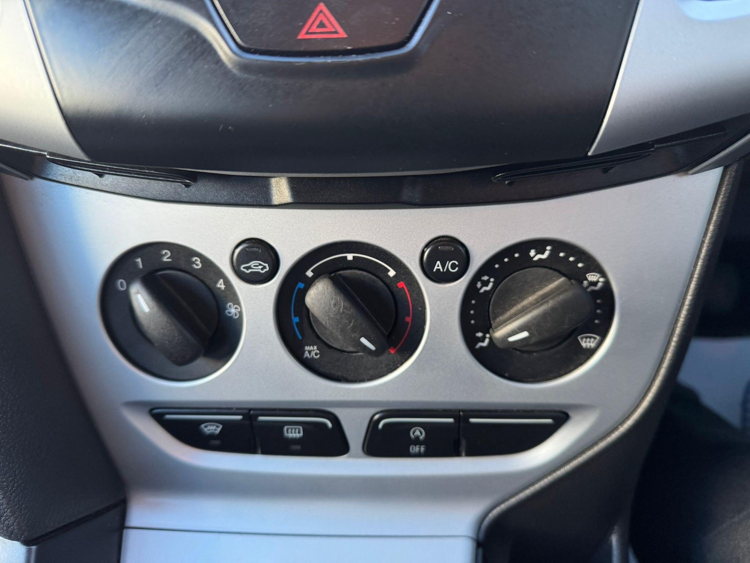 Used Ford Focus 2014 for sale - 77120620: Photo 23