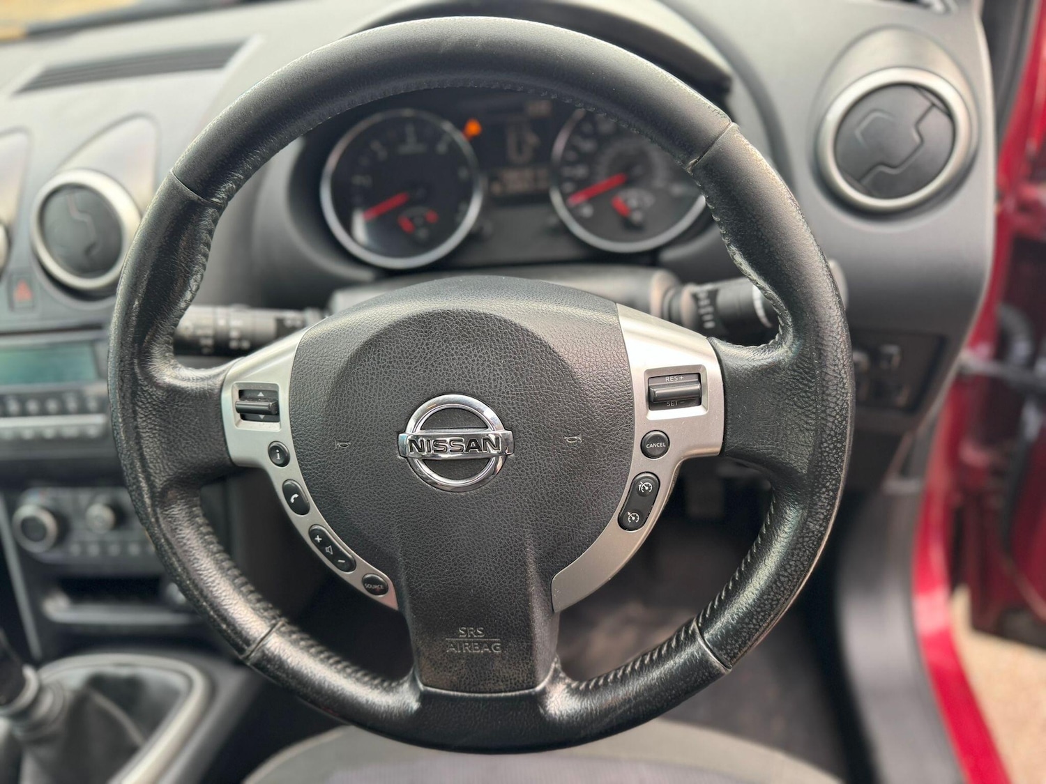 Used Nissan Qashqai 2013 for sale - 77633832: Photo 15