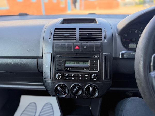 Used Volkswagen Polo 2006 for sale - 74509258: Photo 14