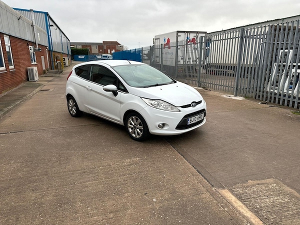 Used Ford Fiesta 2010 for sale - 73151204: Photo 12