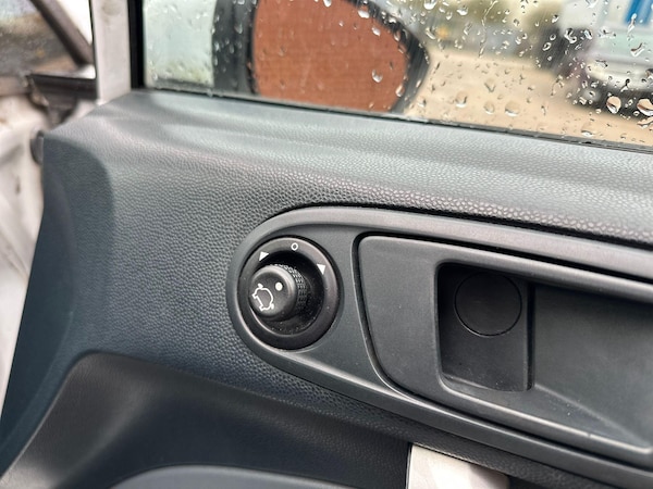 Used Ford Fiesta 2010 for sale - 73151204: Photo 17