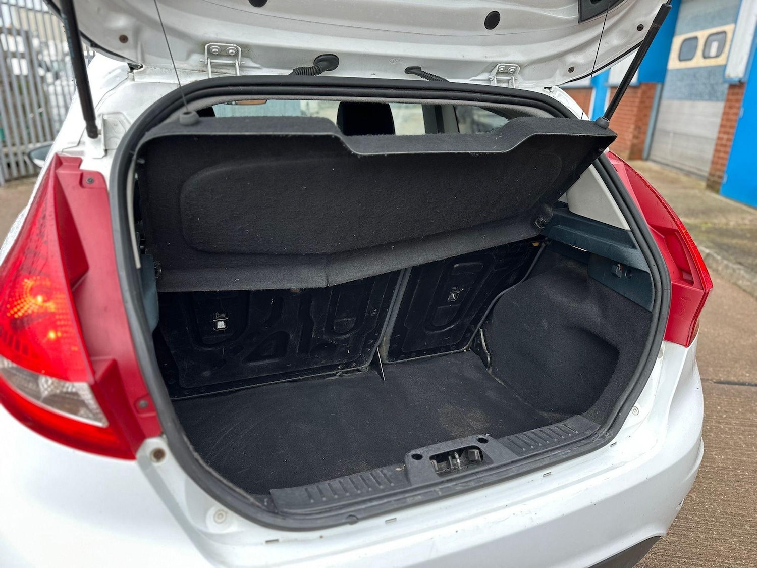 Vehicle 25