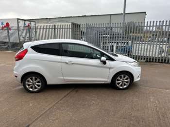 Used Ford Fiesta 2010 for sale - 73151204: Photo