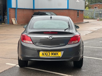 Used Vauxhall Insignia 2013 for sale - 76060184: Photo 2