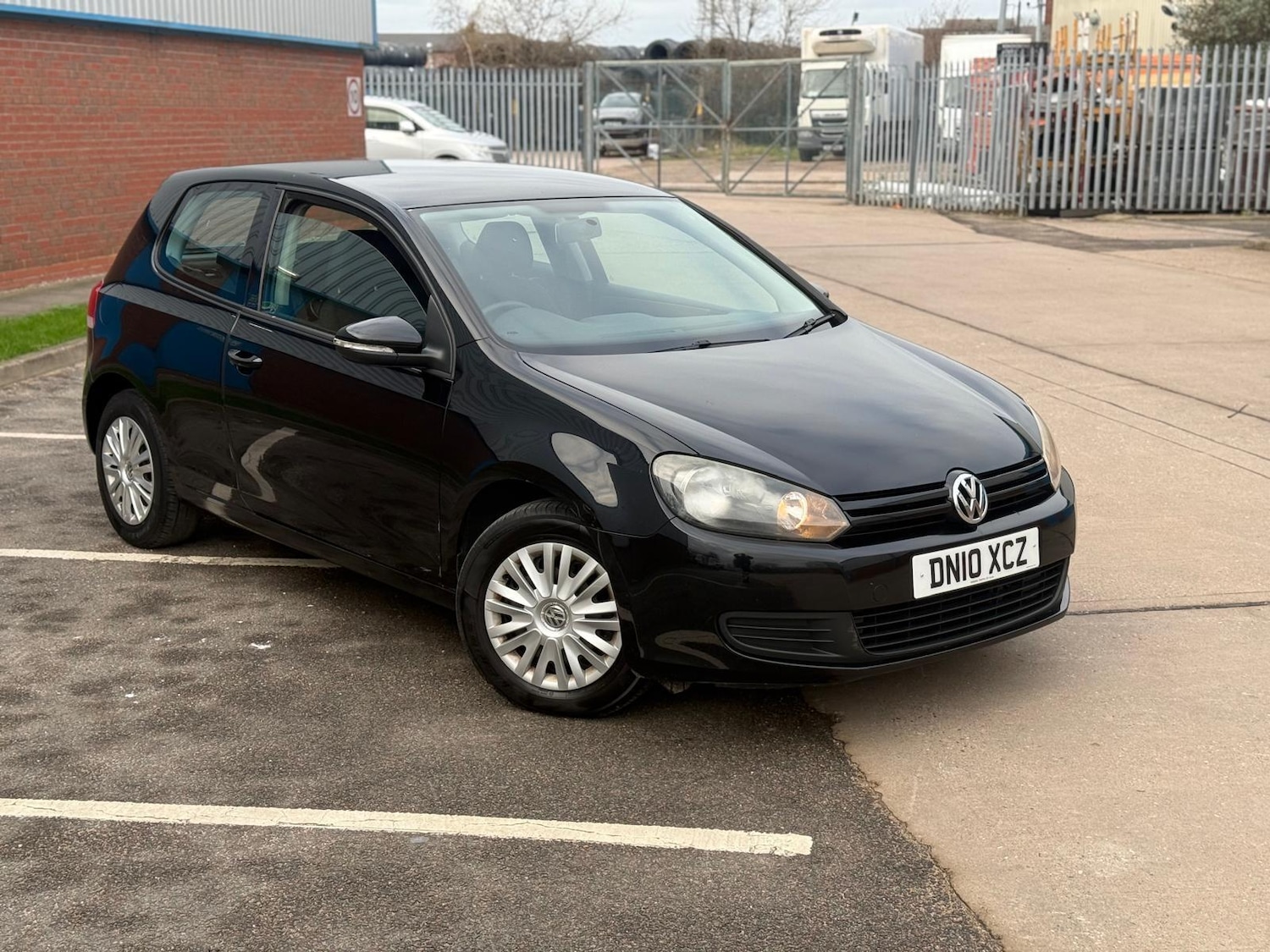Used Volkswagen Golf 2010 for sale - 77074631: Photo 10
