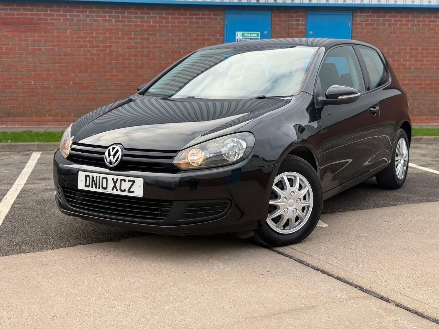 Used Volkswagen Golf 2010 for sale - 77074631: Photo 5