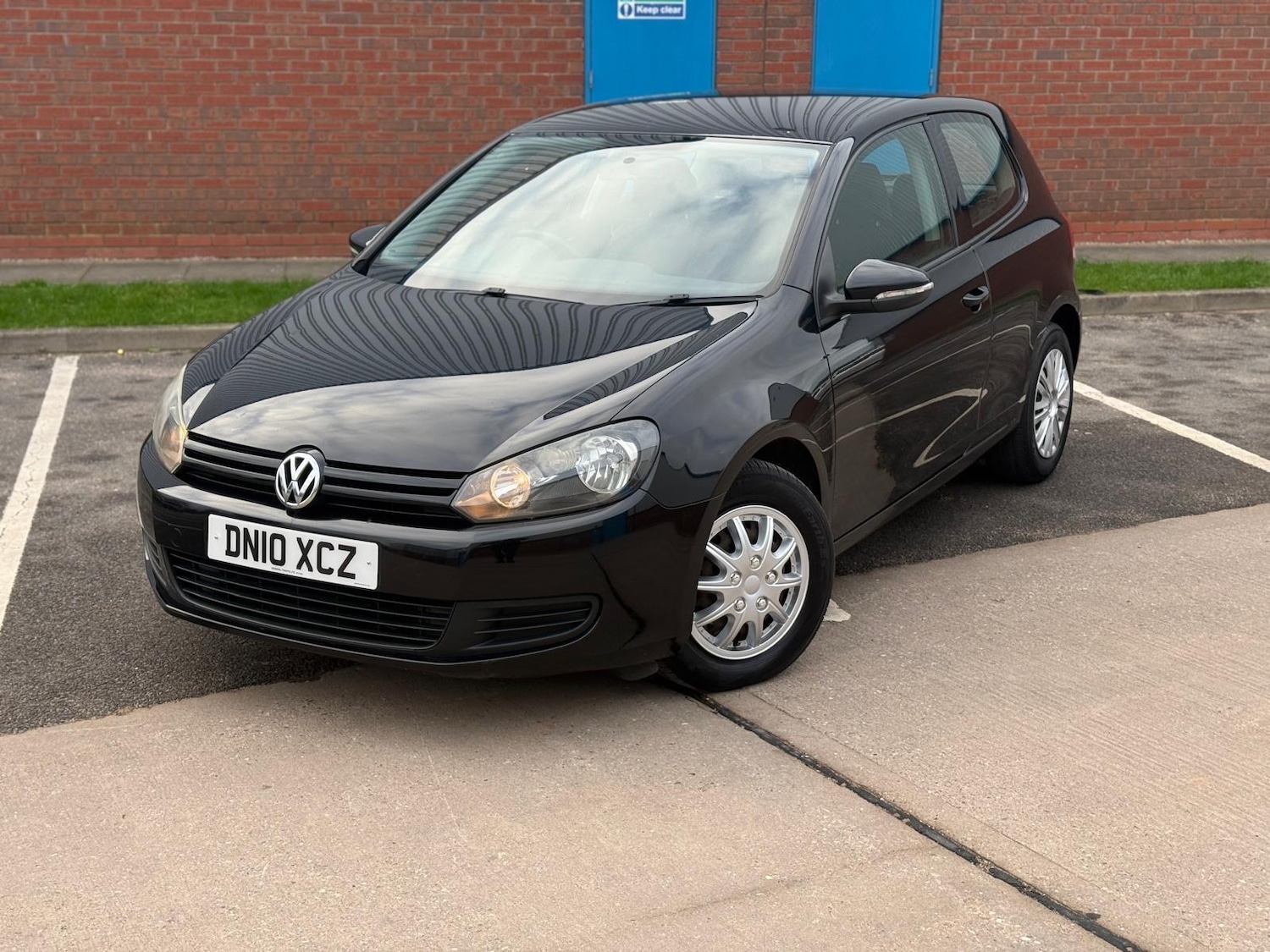 Used Volkswagen Golf 2010 for sale - 77074631: Photo 9