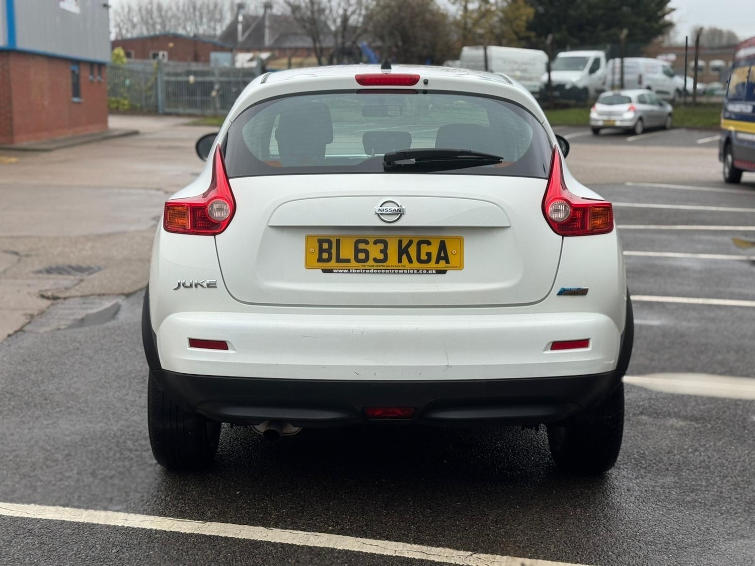 Used Nissan Juke 2014 for sale - 76607394: Photo 2