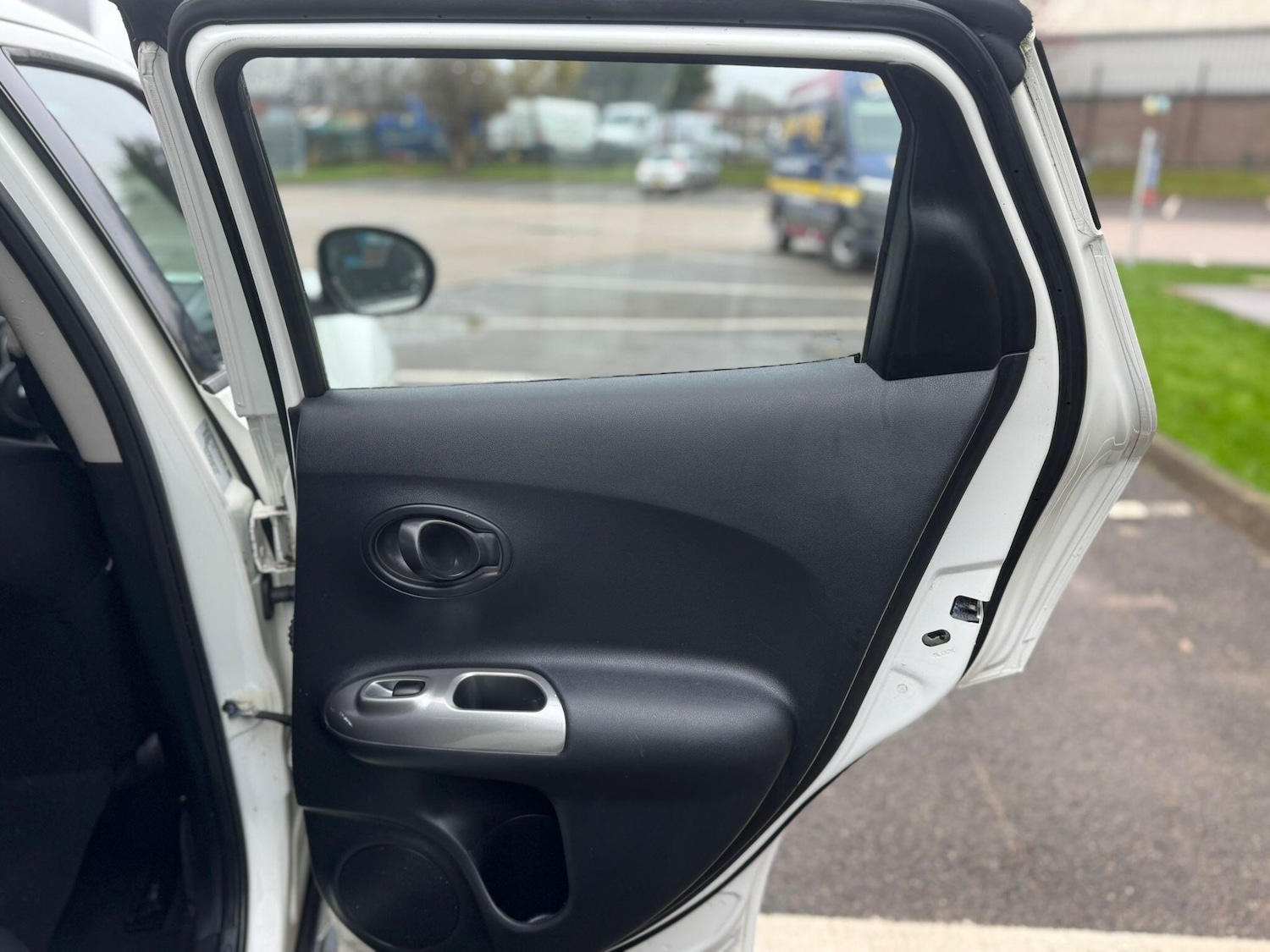 Used Nissan Juke 2014 for sale - 76607394: Photo 20