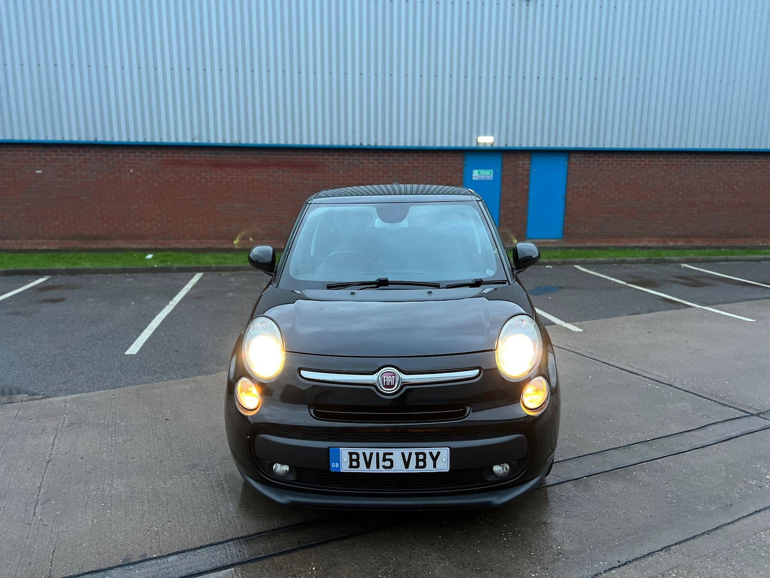 Used Fiat 500L 2015 for sale - 76850424: Photo 1