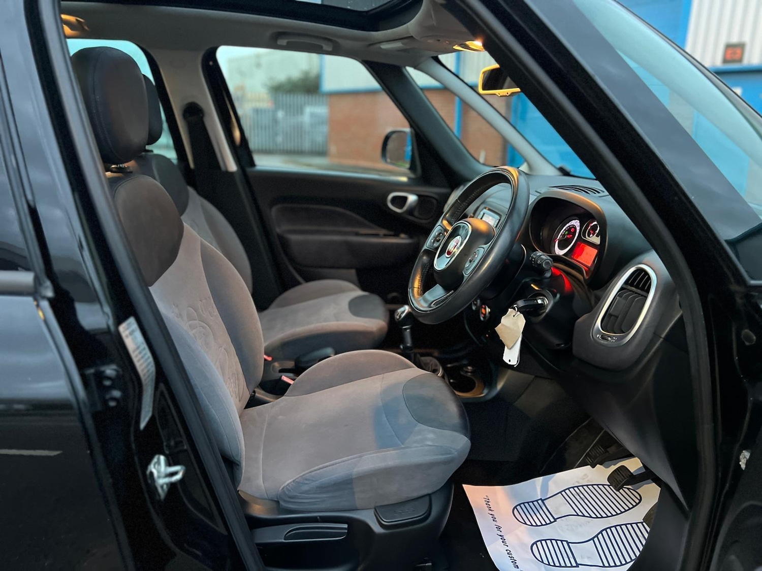 Used Fiat 500L 2015 for sale - 76850424: Photo 13