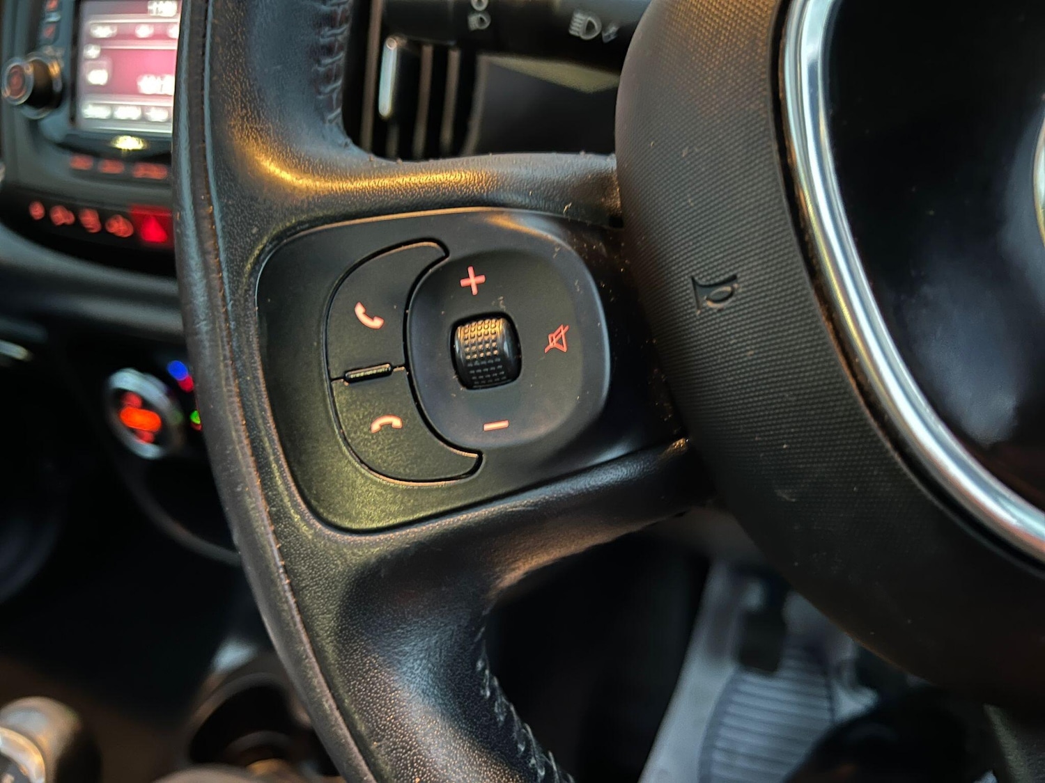 Used Fiat 500L 2015 for sale - 76850424: Photo 19