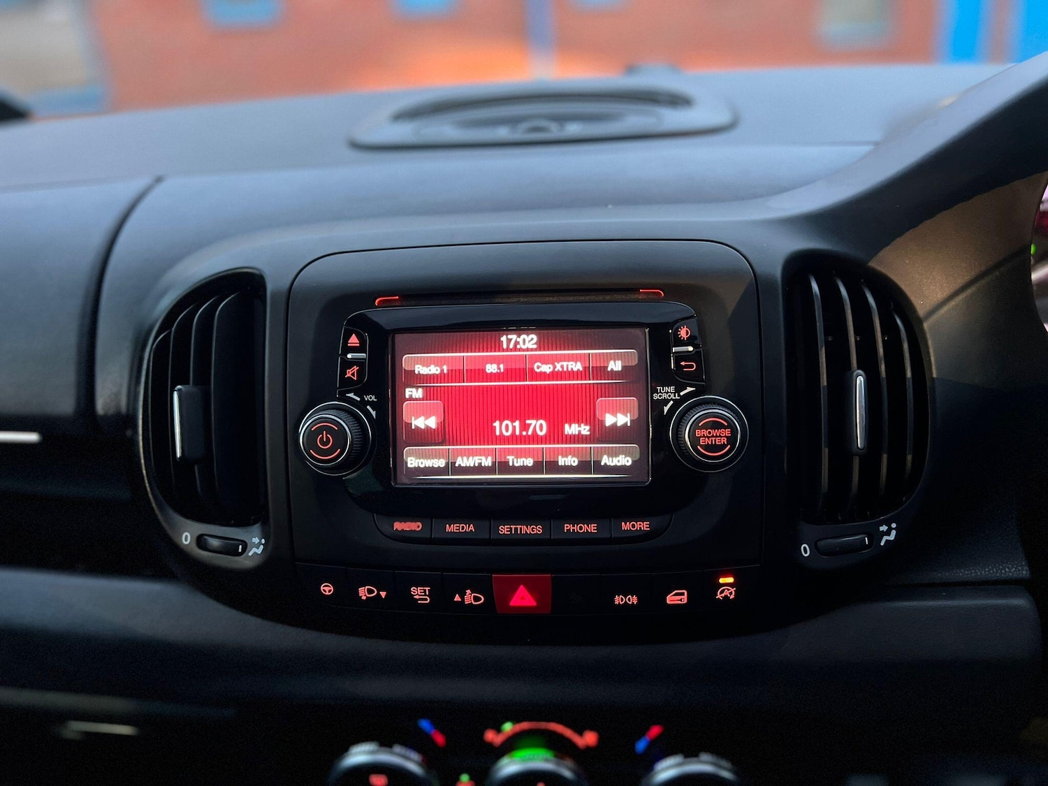 Used Fiat 500L 2015 for sale - 76850424: Photo 25