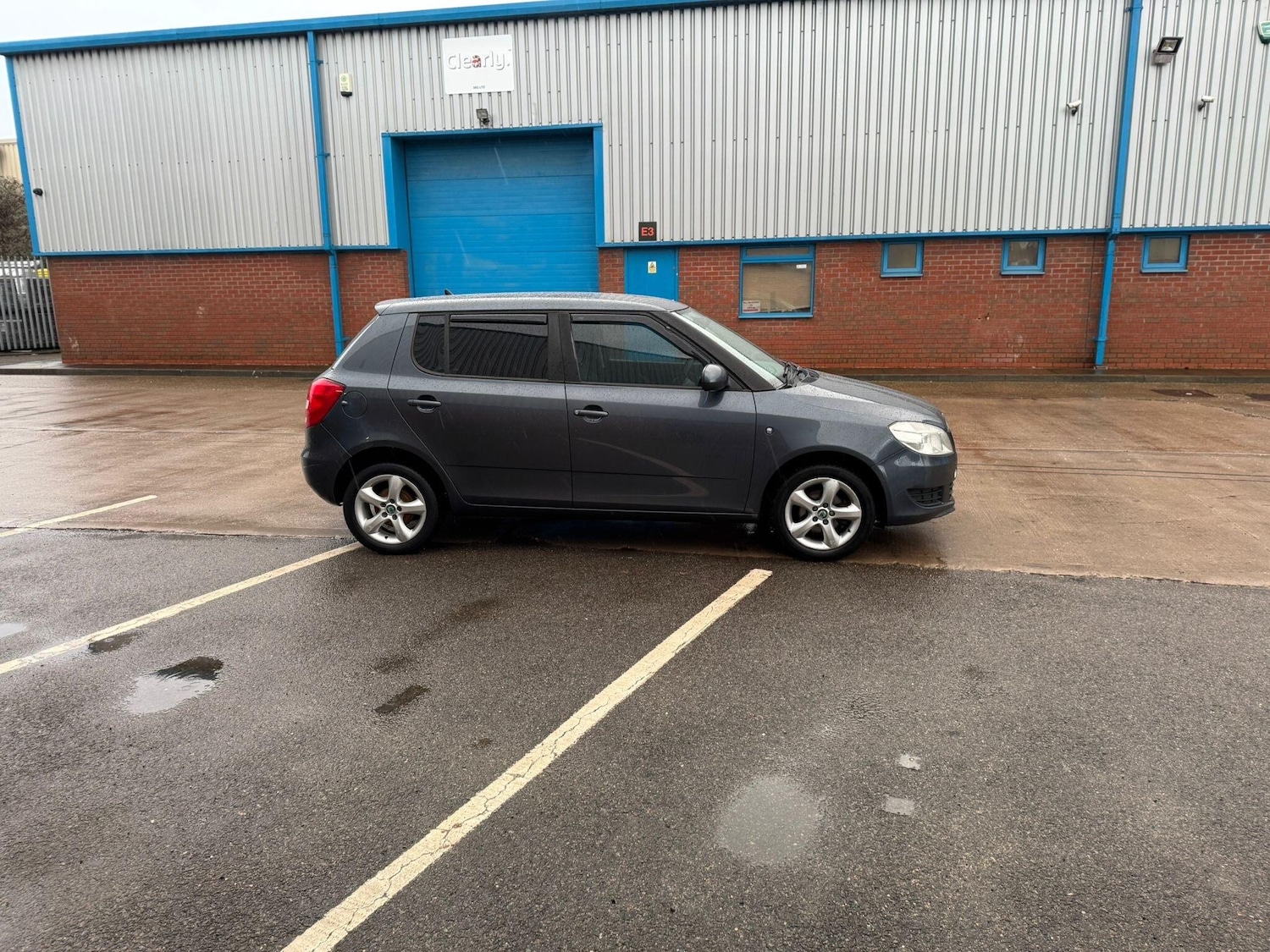 Used Skoda Fabia 2012 for sale - 77202729: Photo 4