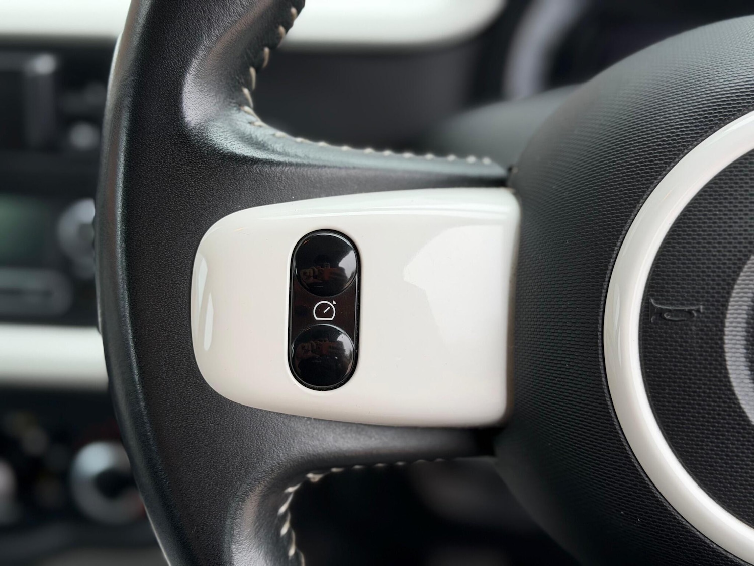 Used Renault Twingo 2014 for sale - 78100780: Photo 21