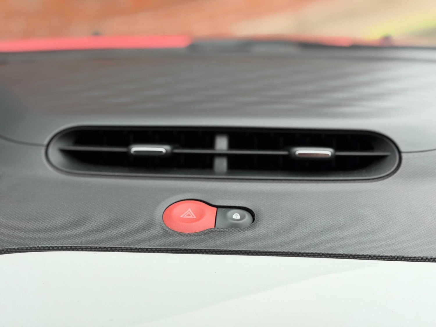 Used Renault Twingo 2014 for sale - 78100780: Photo 23