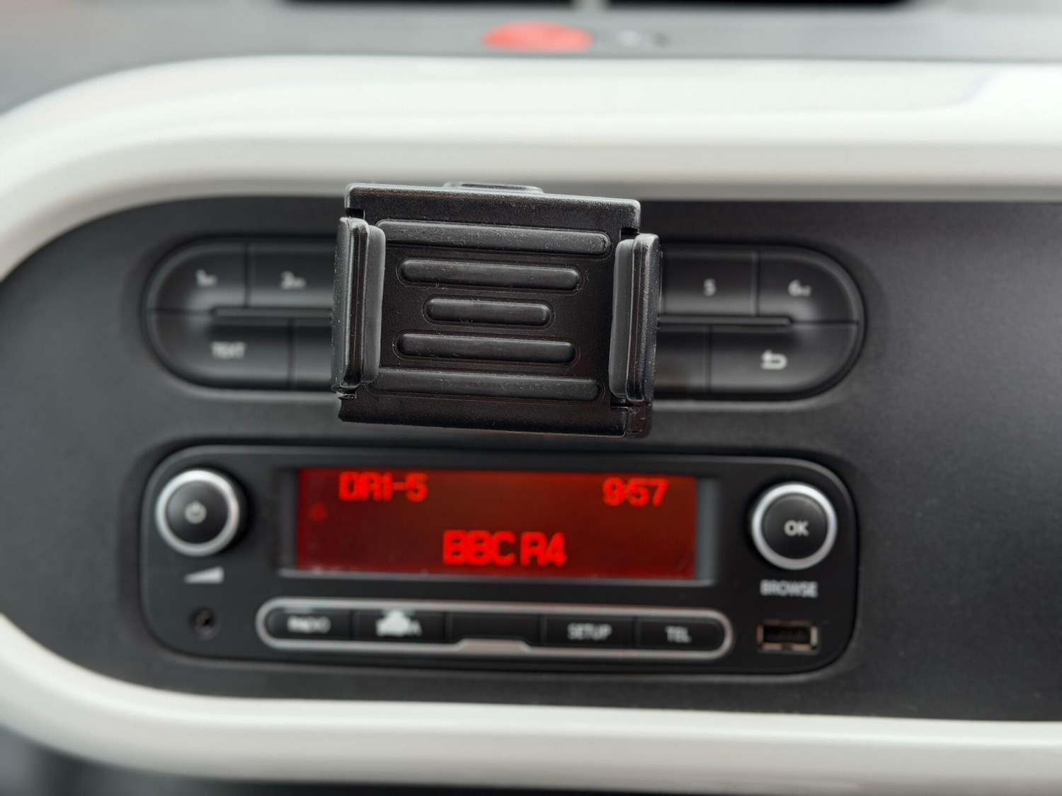 Used Renault Twingo 2014 for sale - 78100780: Photo 26