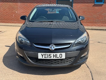 Used Vauxhall Astra 2015 for sale - 79601507: Photo